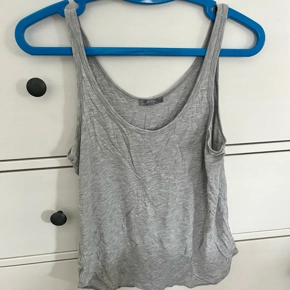 Zara Gray Flowy Tank Top - Picture 1 of 3